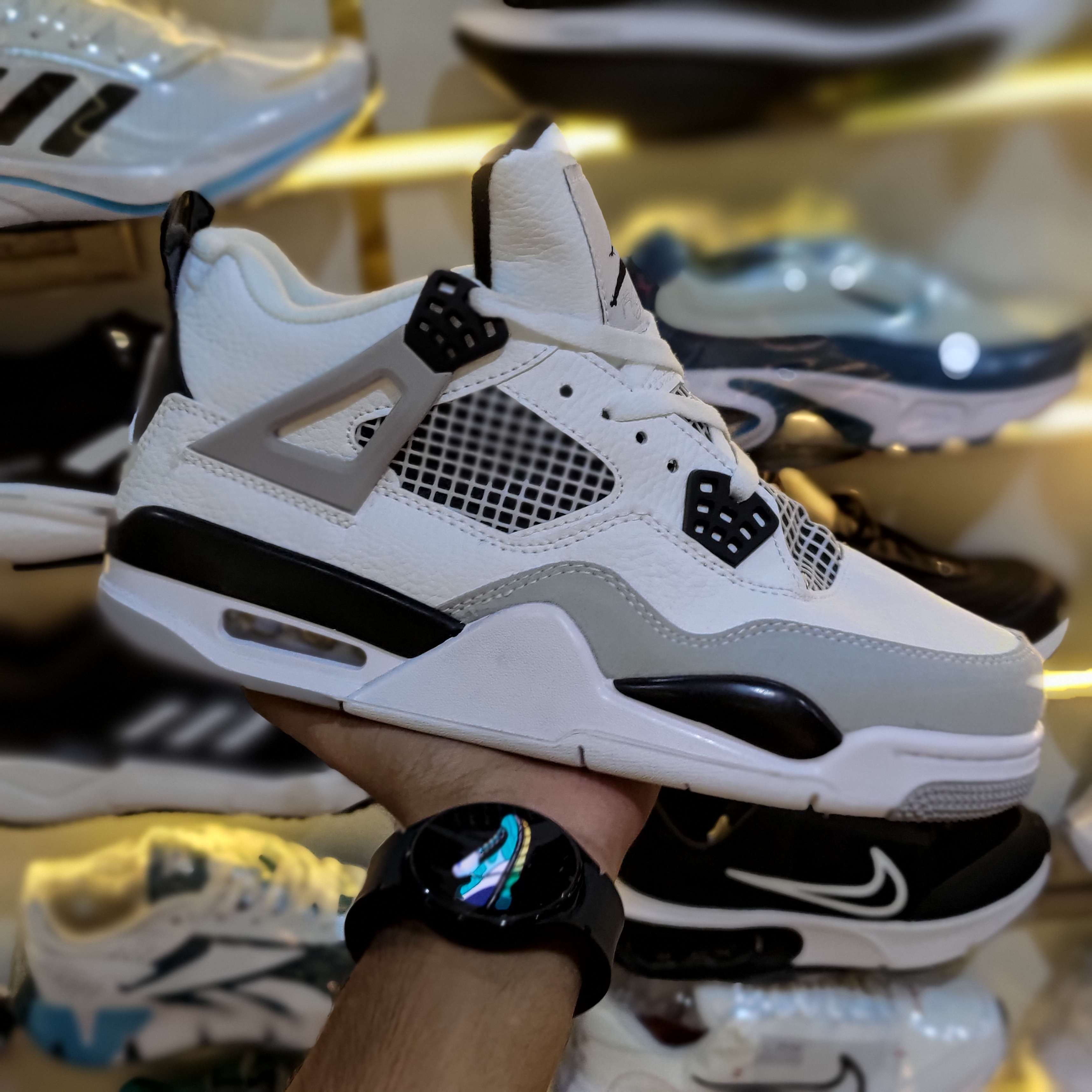 Premium Sneaker Military Black Edition - Master Copy