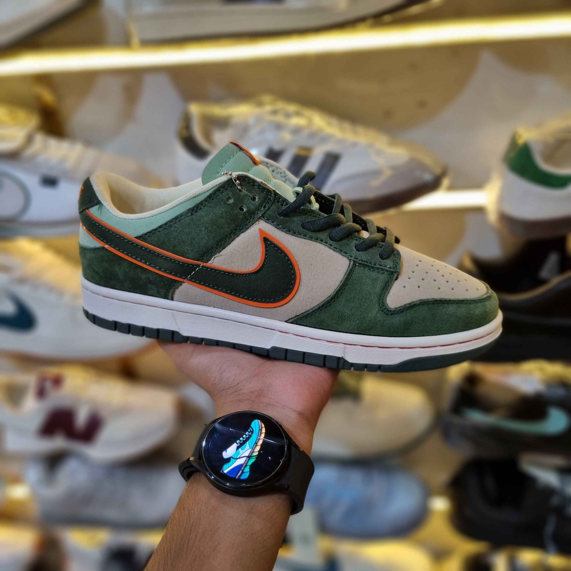 Premium Sneaker Otomo Katsuhiro Edition - Master Copy