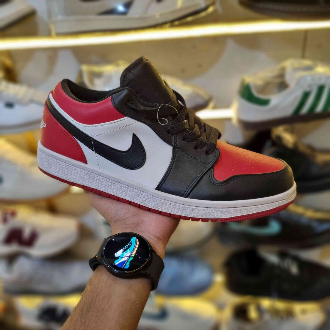 Black-white-red retro low-top sneakers – front view