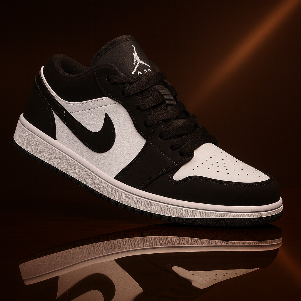 Black-white retro low-top sneakers – front view