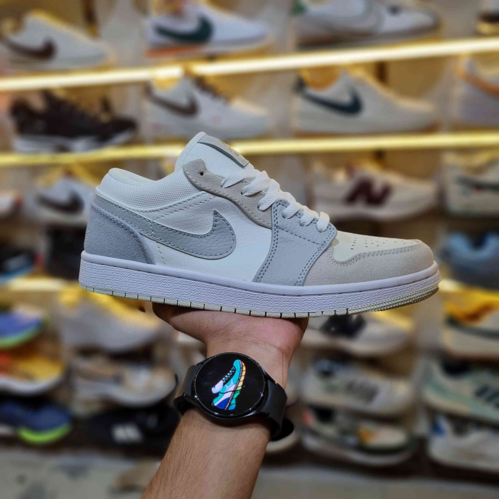 Premium Sneaker Paris Edition - Master Copy