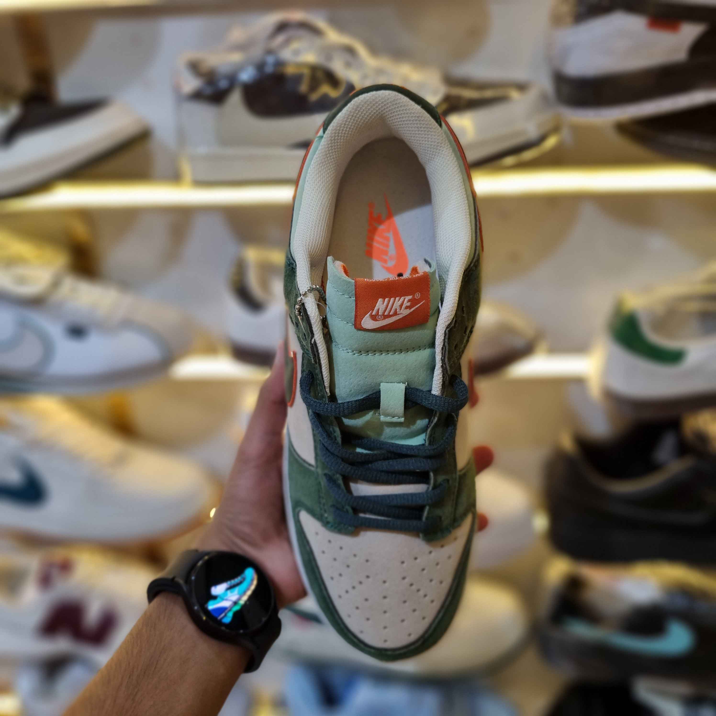 Shoe Society Exclusive - Dunk Low Otomo Katsuhiro